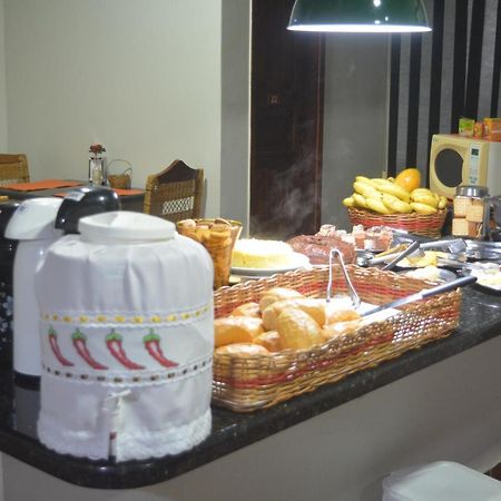 Hotel Anita Ariquemes Luaran gambar